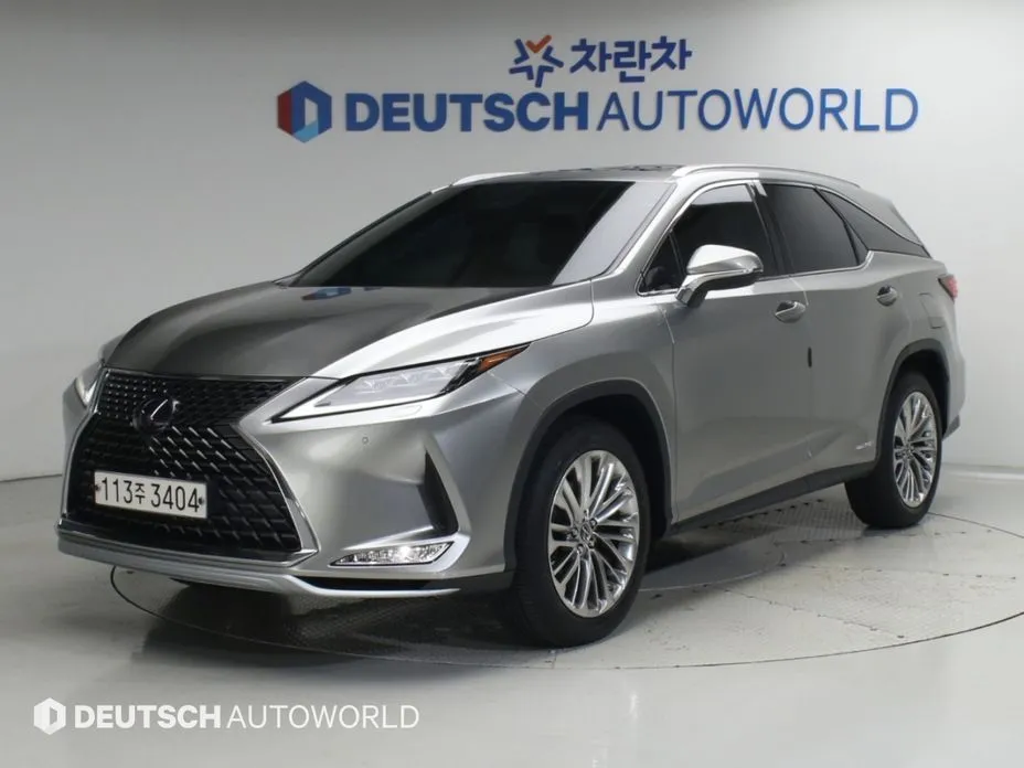 Lexus RX — фото 1