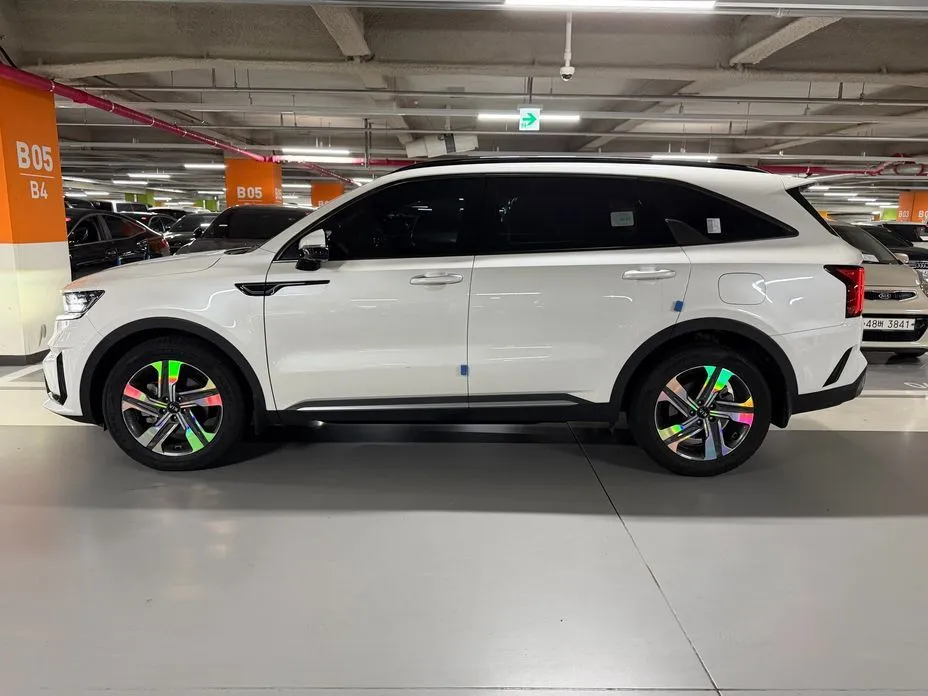 Kia Sorento — фото 4
