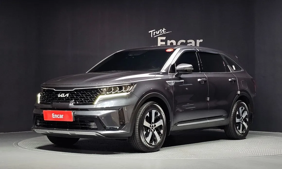 Kia Sorento — фото 1