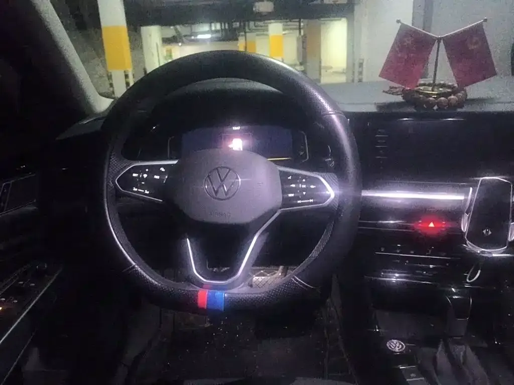 Volkswagen Passat — фото 5