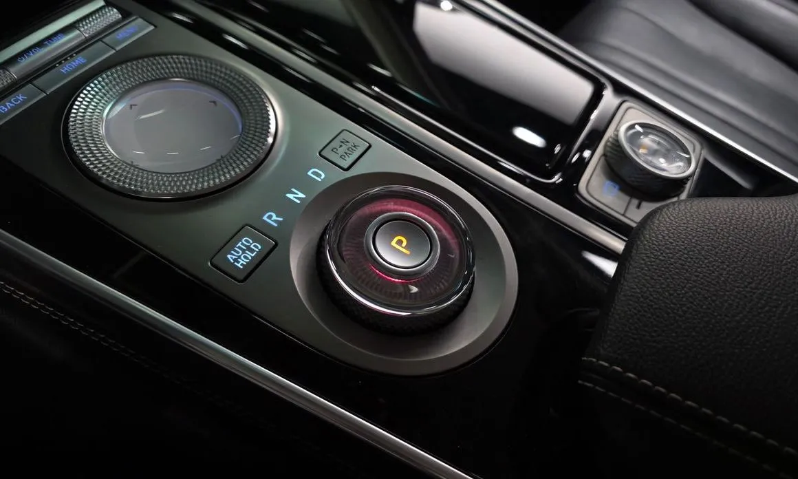 Genesis GV80 — фото 2