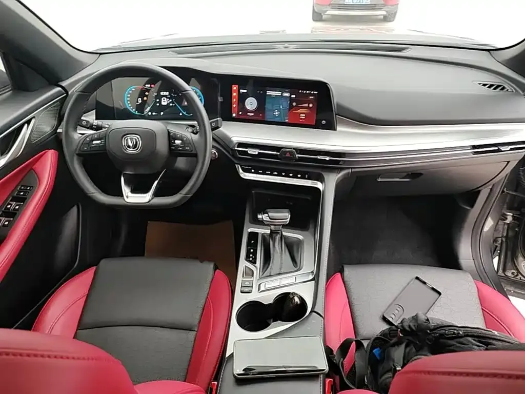 Changan CS35PLUS — фото 2