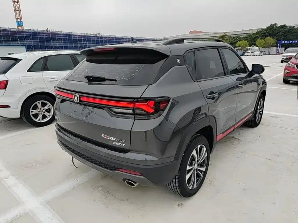 Changan CS35PLUS — фото 3