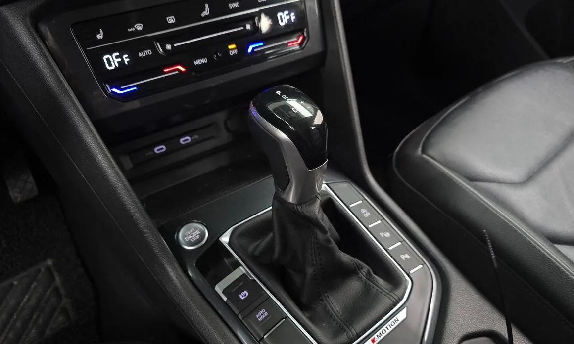 Volkswagen Tiguan — фото 3
