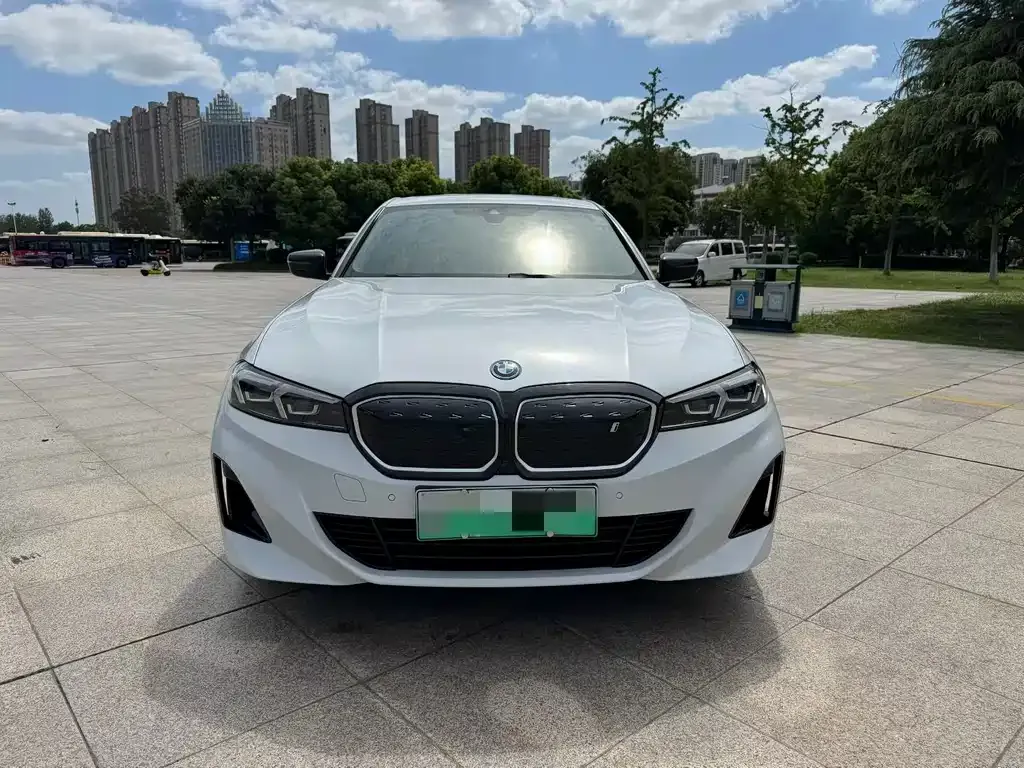 BMW i3 — фото 1