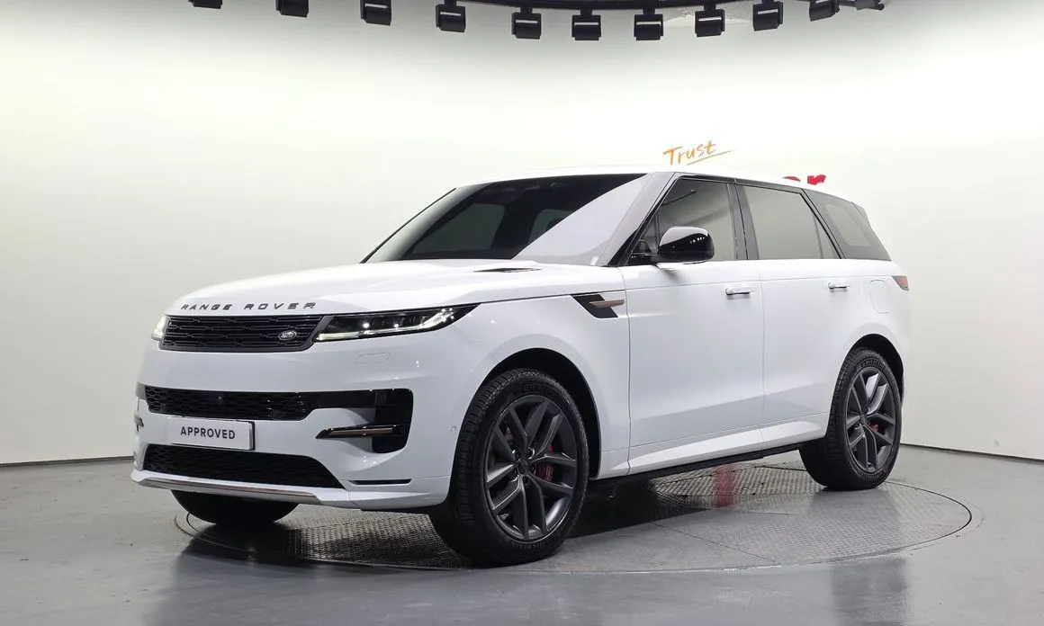 Land Rover Range Rover Sport — фото 1