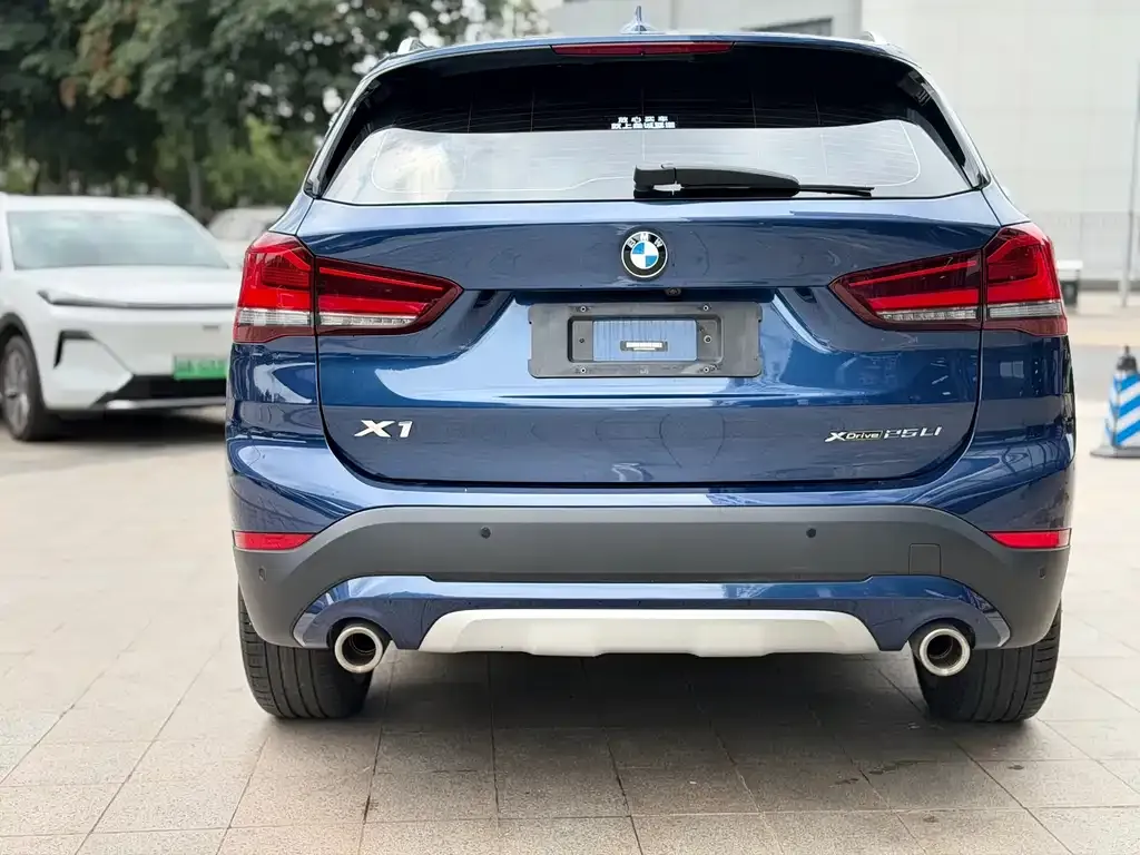 BMW X1 — фото 4