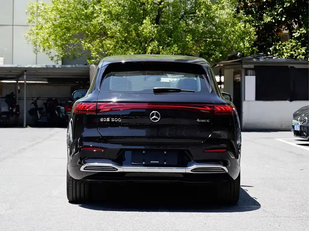 Mercedes-Benz EQS SUV — фото 8