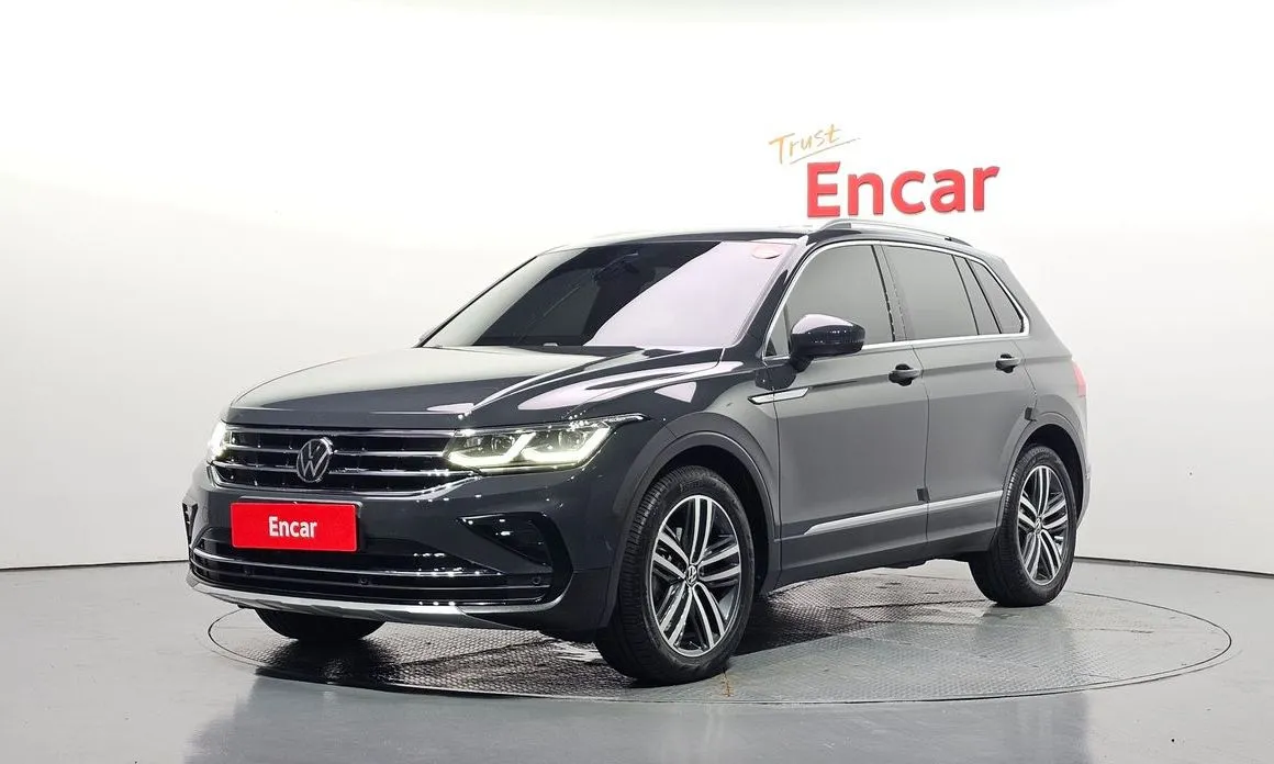 Volkswagen Tiguan — фото 1