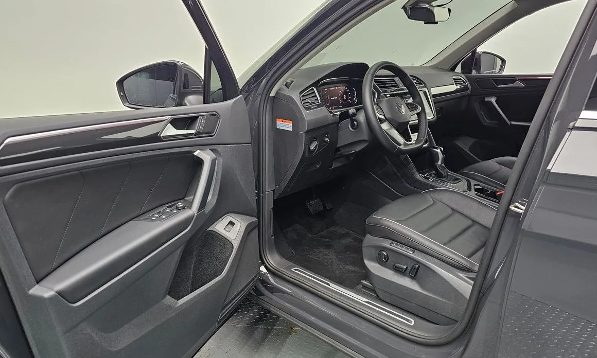 Volkswagen Tiguan — фото 4