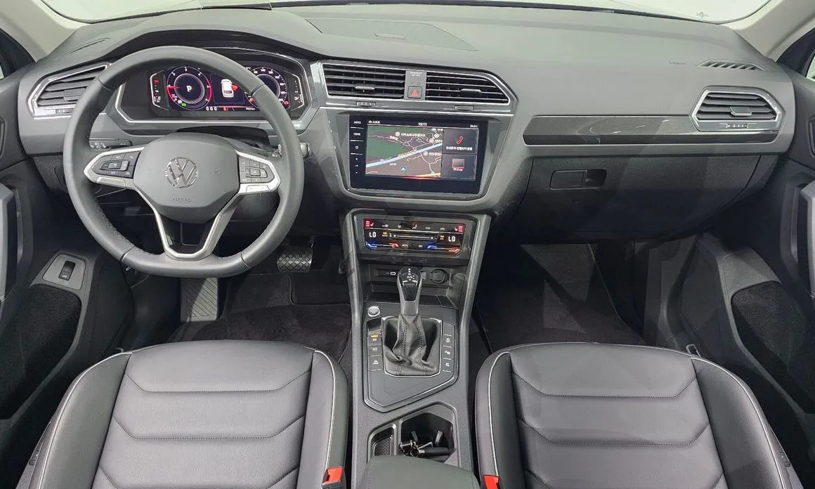 Volkswagen Tiguan — фото 7