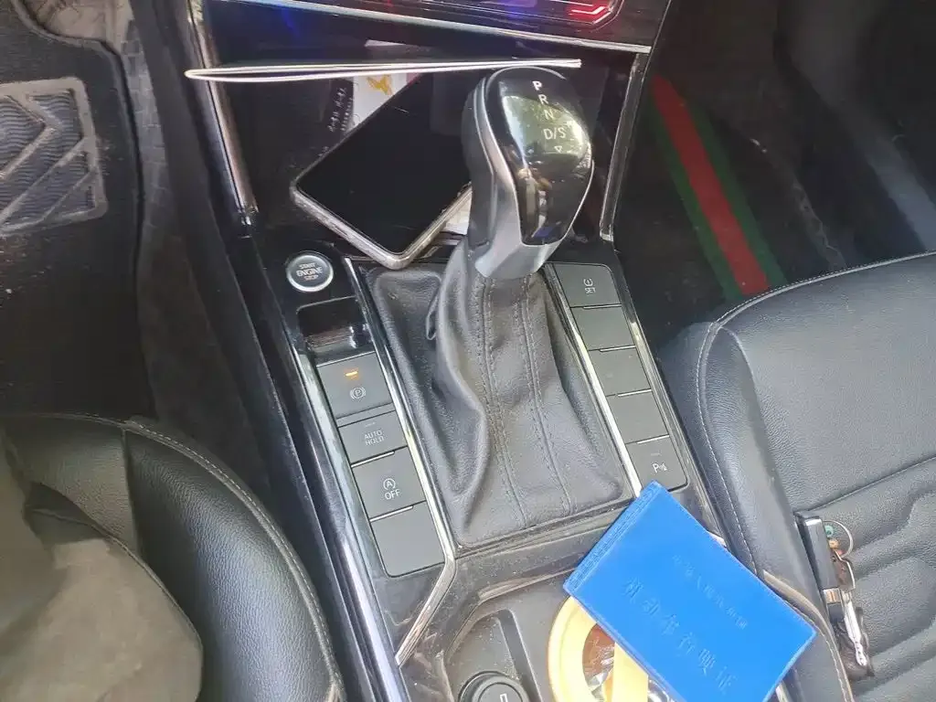 Volkswagen Passat — фото 8