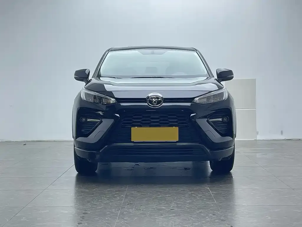 Toyota Wildlander — фото 3