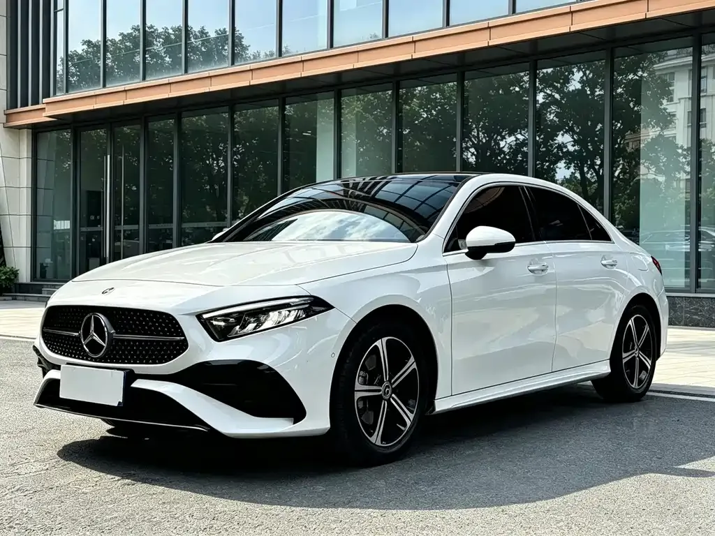 Mercedes-Benz A-Class — фото 7