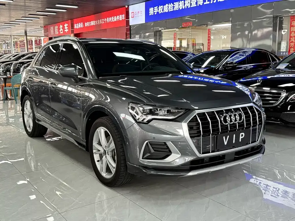 Audi Q3 — фото 8