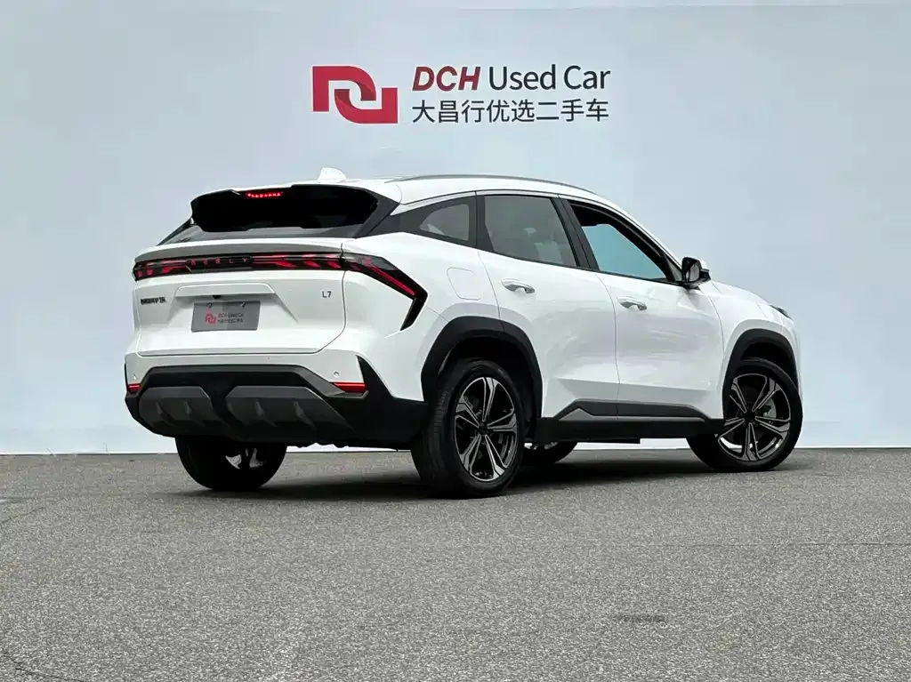 Geely Galaxy L7 — фото 10