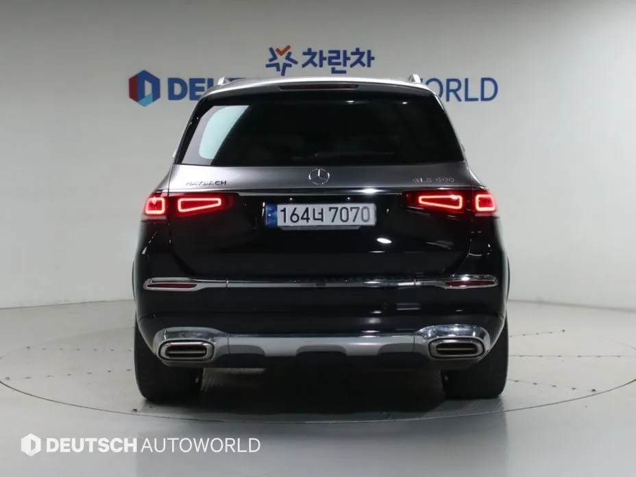 Mercedes-Benz GLS-Class — фото 10