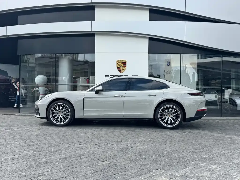 Porsche Panamera — фото 4