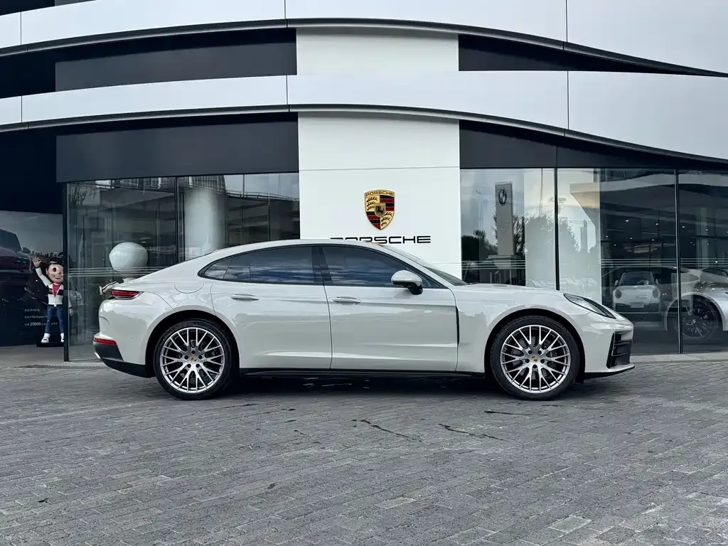 Porsche Panamera — фото 3