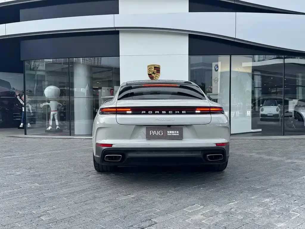 Porsche Panamera — фото 10