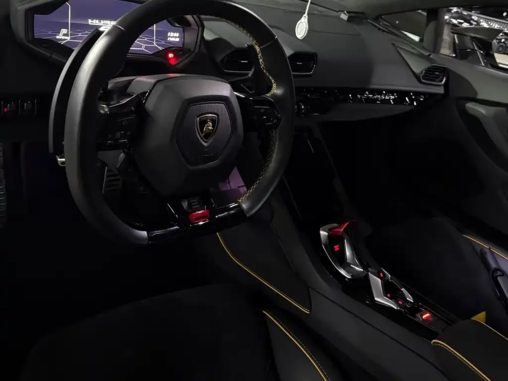 Lamborghini Huracan — фото 4