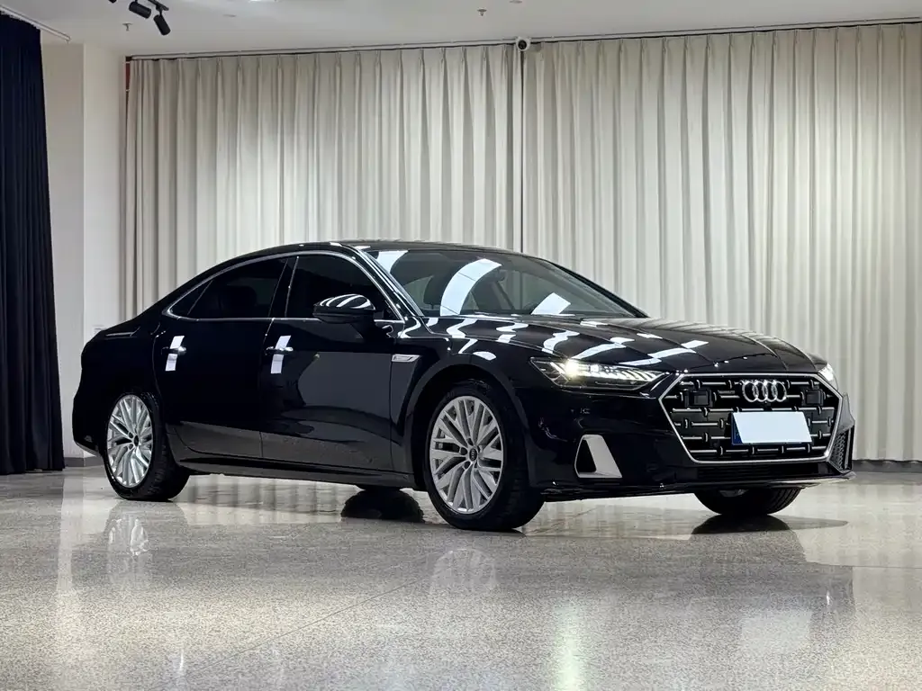 Audi A7L — фото 4