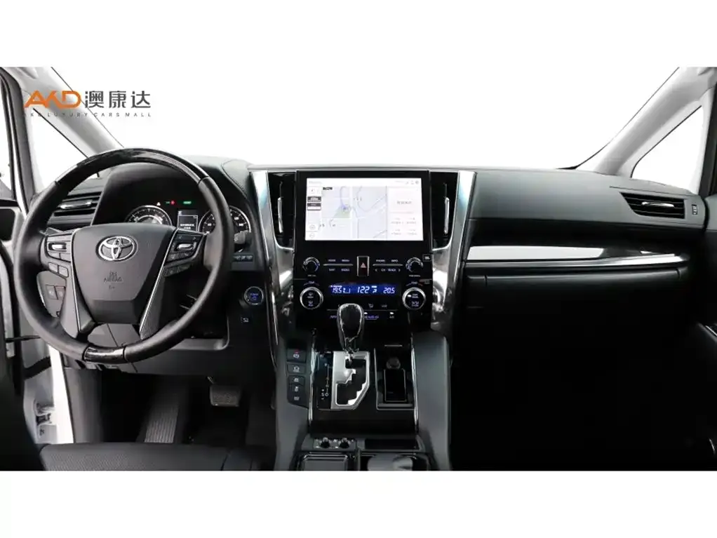 Toyota Vellfire — фото 10