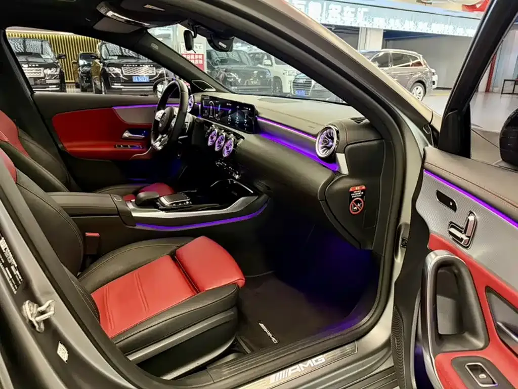 Mercedes-Benz A-Class AMG — фото 6