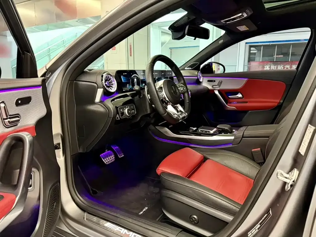Mercedes-Benz A-Class AMG — фото 7