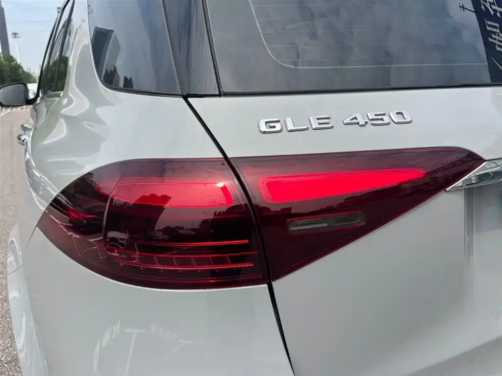 Mercedes-Benz GLE (Import) — фото 2