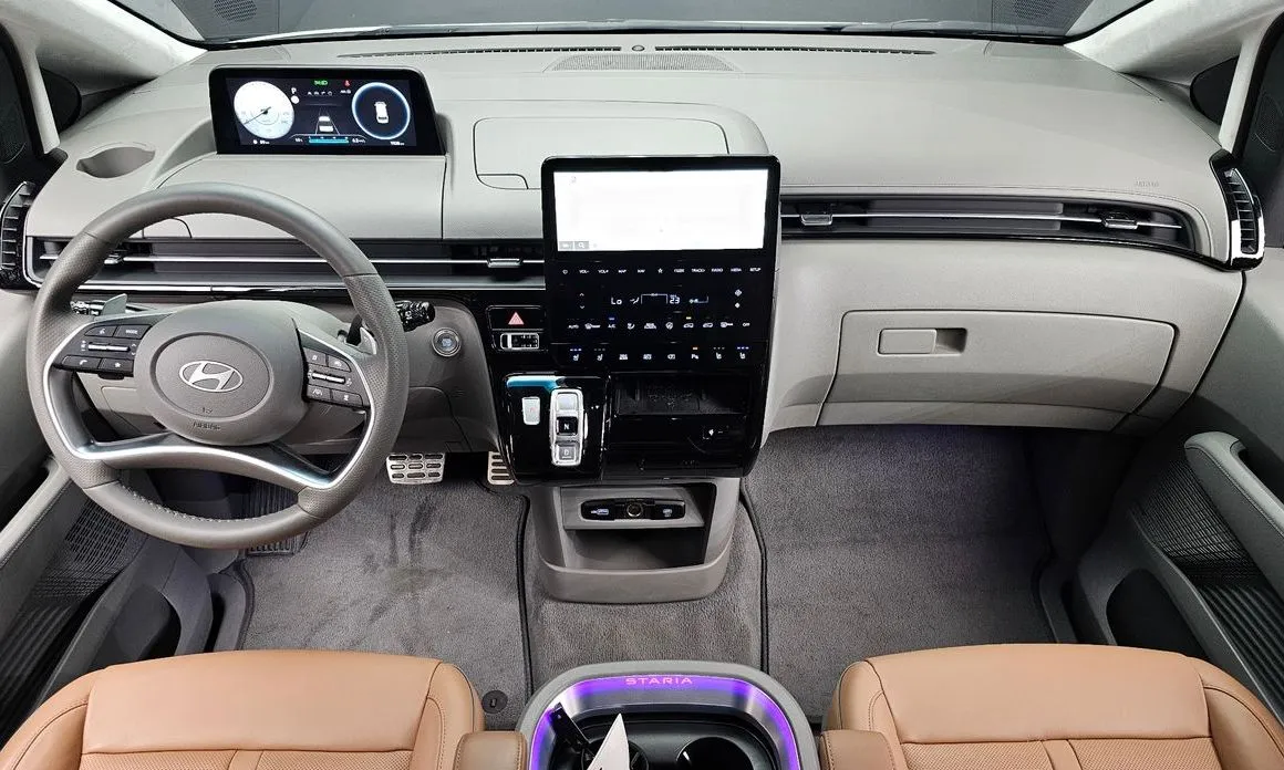 Hyundai Staria — фото 9