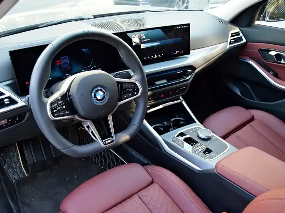BMW i3 — фото 3