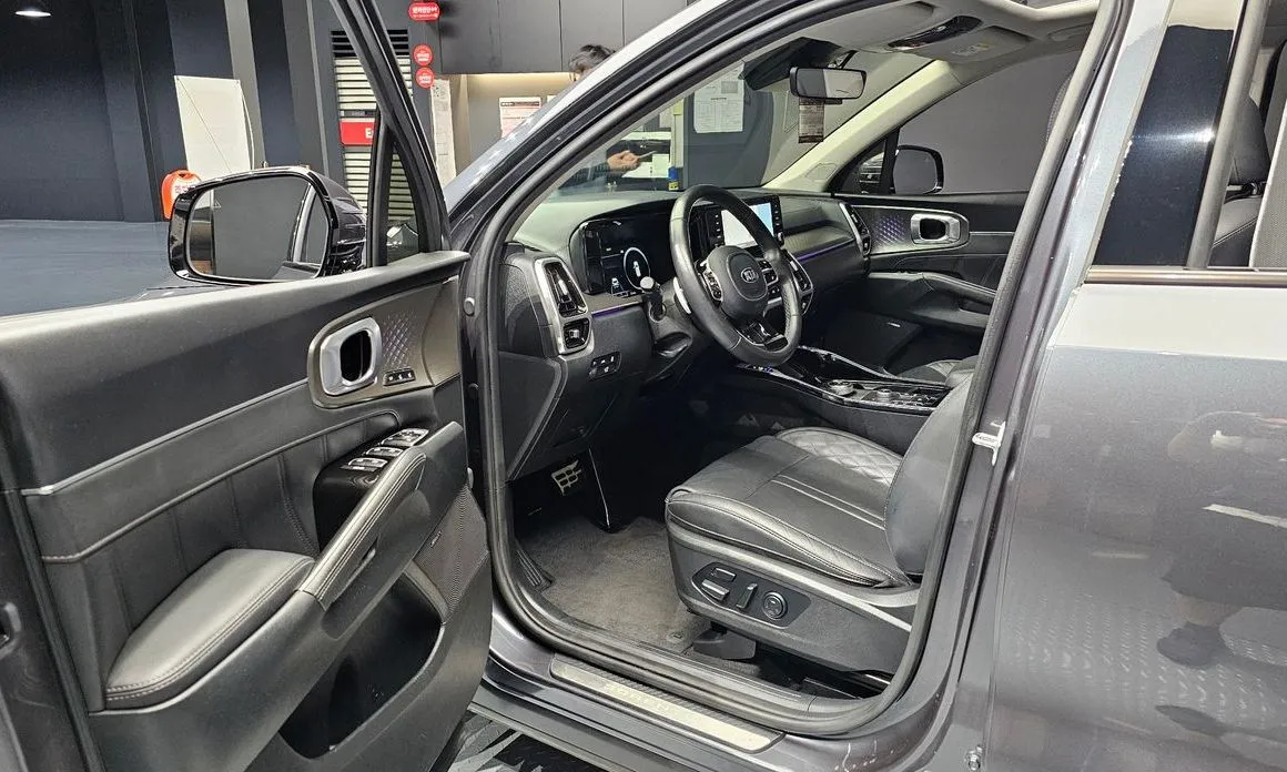 Kia Sorento — фото 4