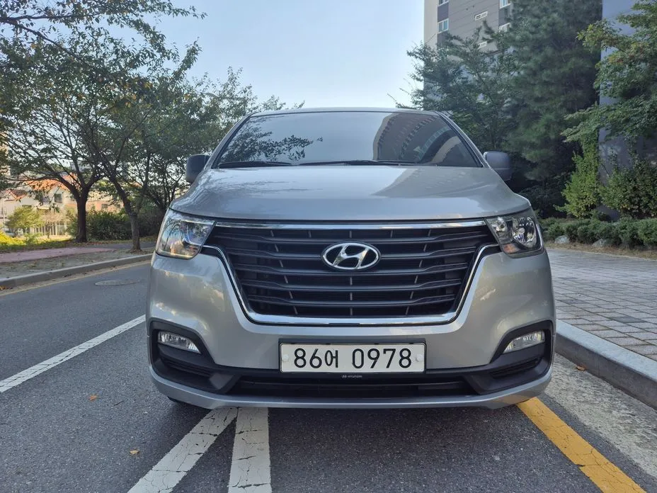 Hyundai Starex — фото 8
