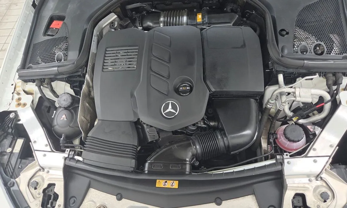 Mercedes-Benz CLS-Class — фото 10