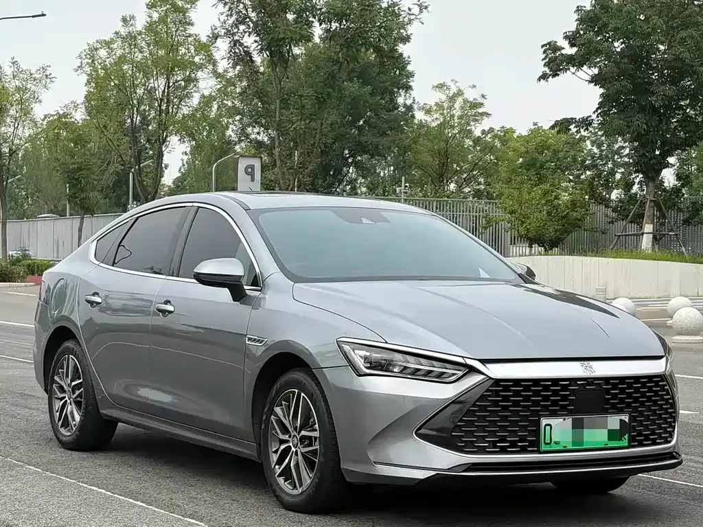 BYD Qin PLUS — фото 9