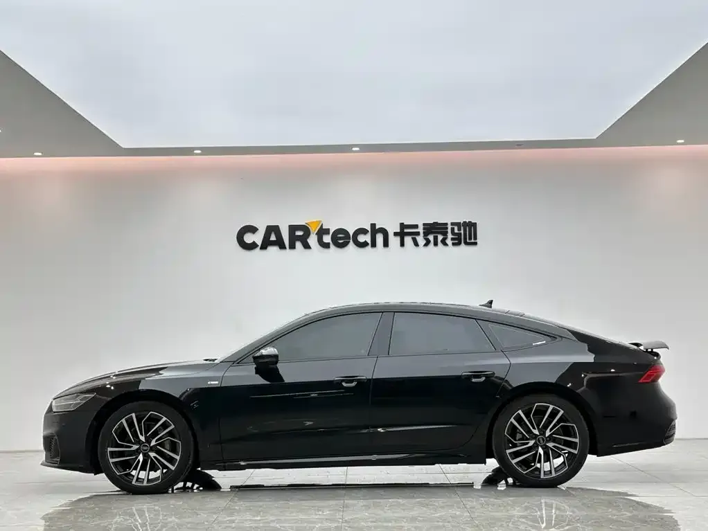 Audi A7 — фото 5