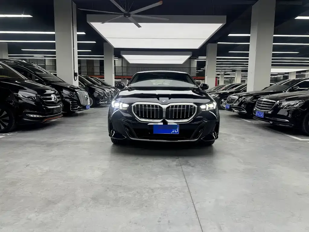 BMW 5 Series (Import) — фото 5