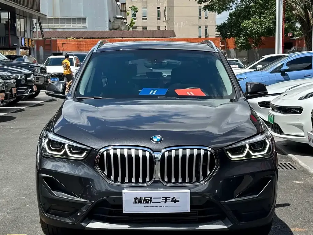 BMW X1 — фото 10