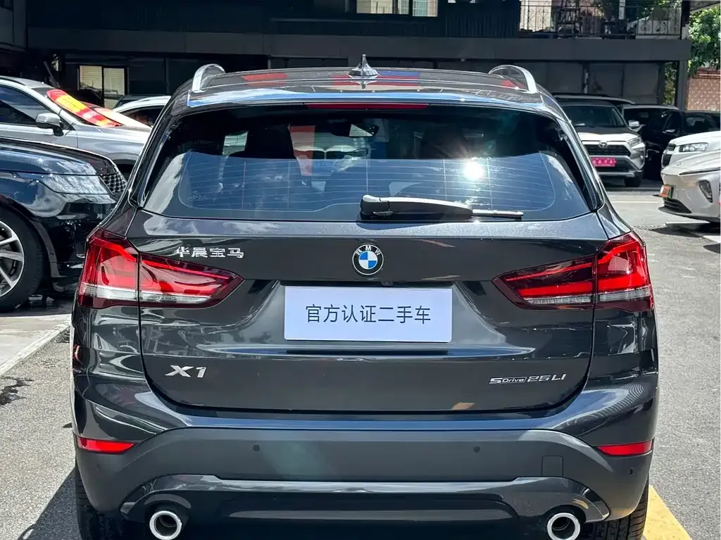 BMW X1 — фото 2