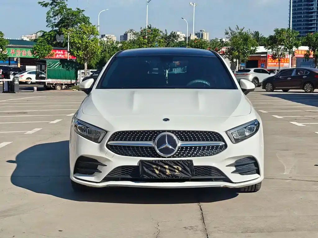 Mercedes-Benz A-Class — фото 9