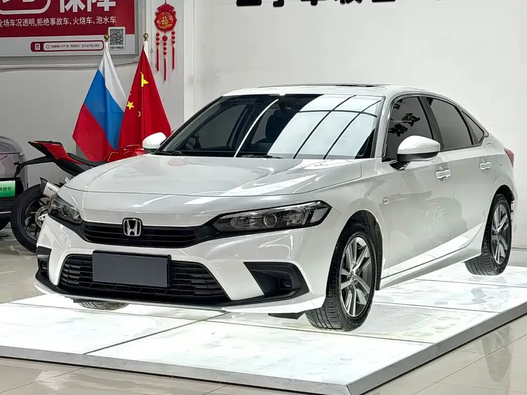 Honda Civic — фото 1