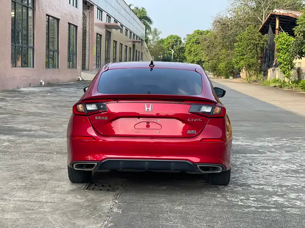 Honda Civic — фото 4