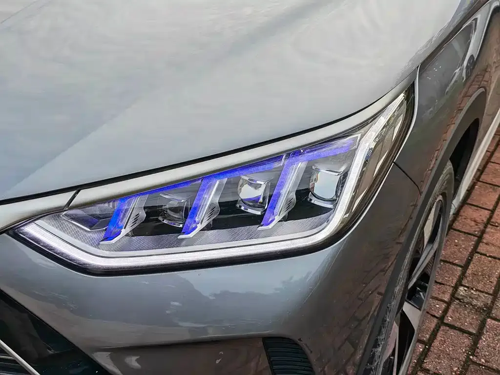 BYD PLUS New Energy — фото 9