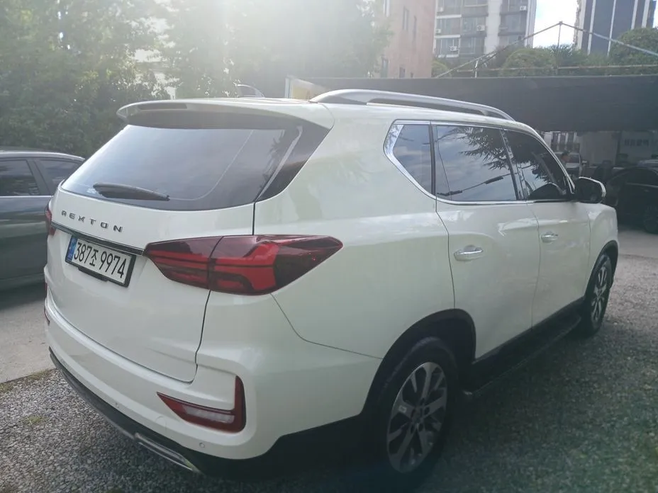 KG Mobility (Ssangyong) Rexton — фото 10