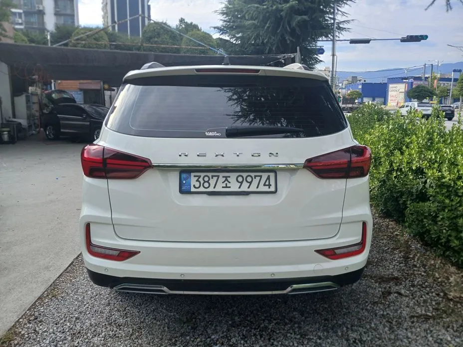 KG Mobility (Ssangyong) Rexton — фото 7