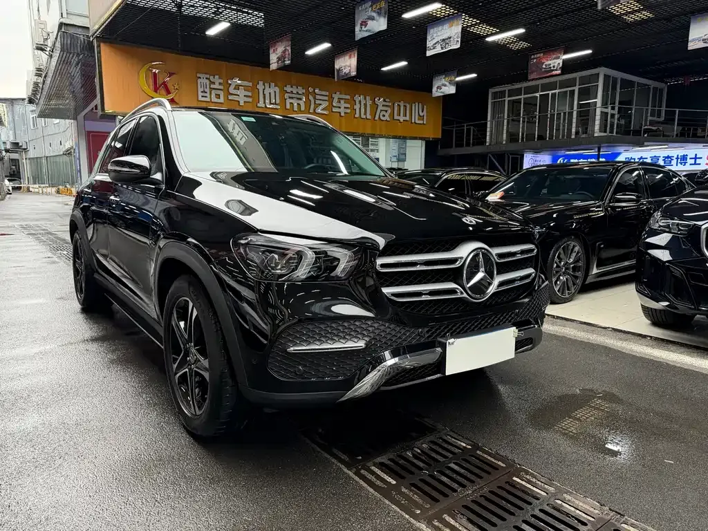 Mercedes-Benz GLE (Import) — фото 10