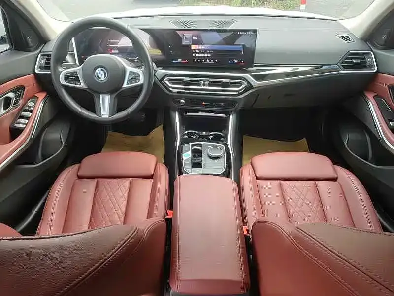 BMW i3 — фото 5