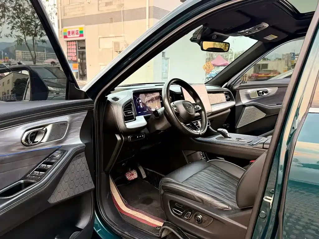 GAC Motor Trumpchi GS8 — фото 6