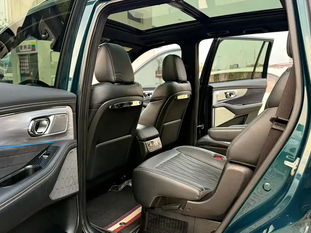 GAC Motor Trumpchi GS8 — фото 2